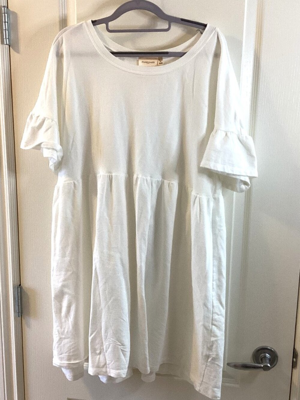 Jillian Harris x Jardine's Domain White Mini Dress Size M Relaxed Fit Drop-Waist